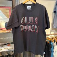 GYM MASTER×BLUE BLUE EMB BLUE TODAY TEE