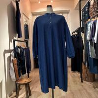 BLUE BLUE  デニムスタンドカラープルワンピース